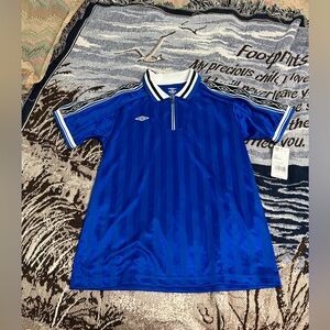 Umbro soccer jersey zip up size large men